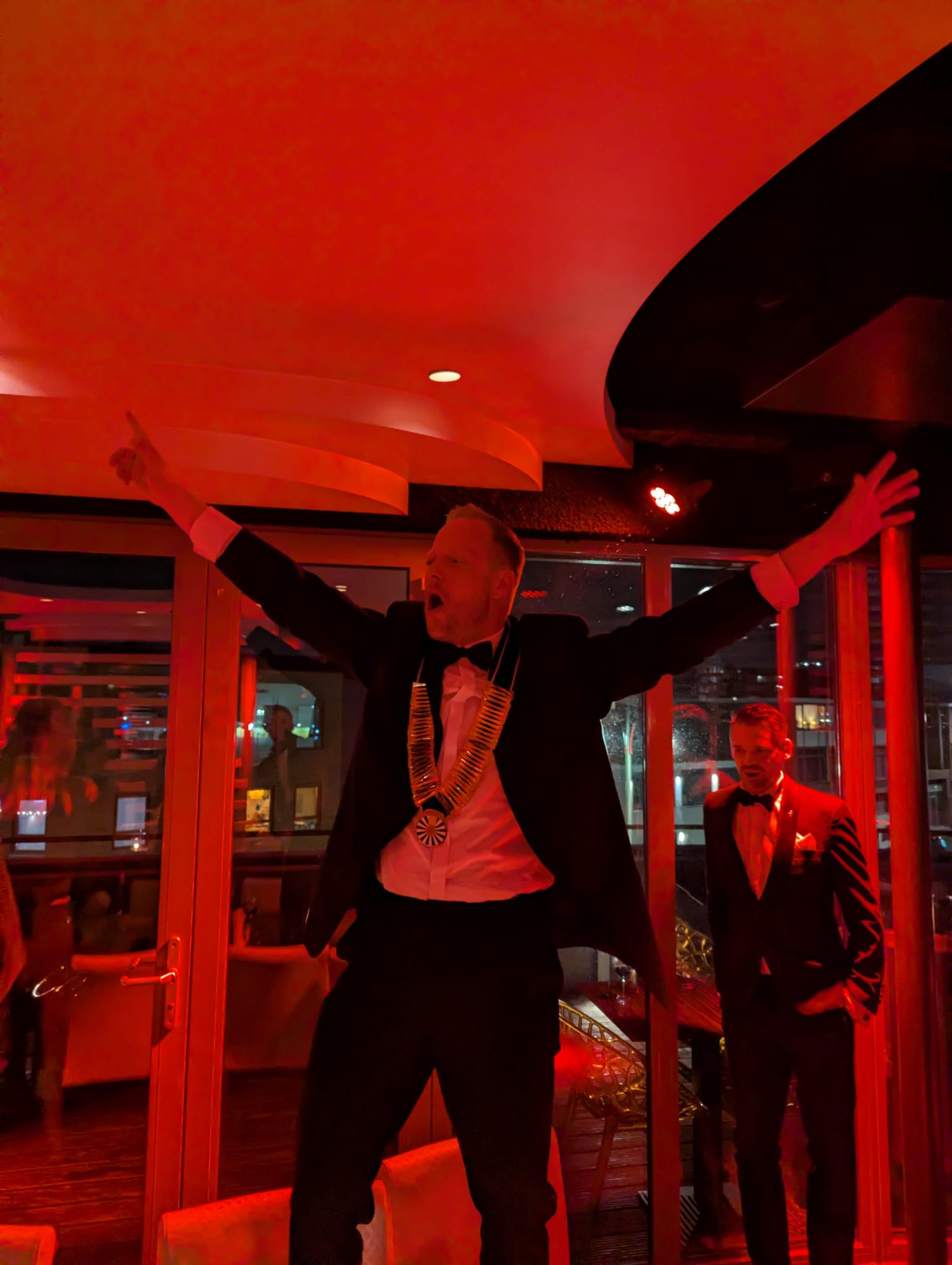 rt108-bestuurswissel2026-27